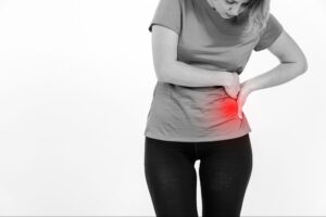 腰痛を繰り返さない姿勢のポイントとは？対処方法までご紹介